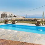 Punda Paros Villa